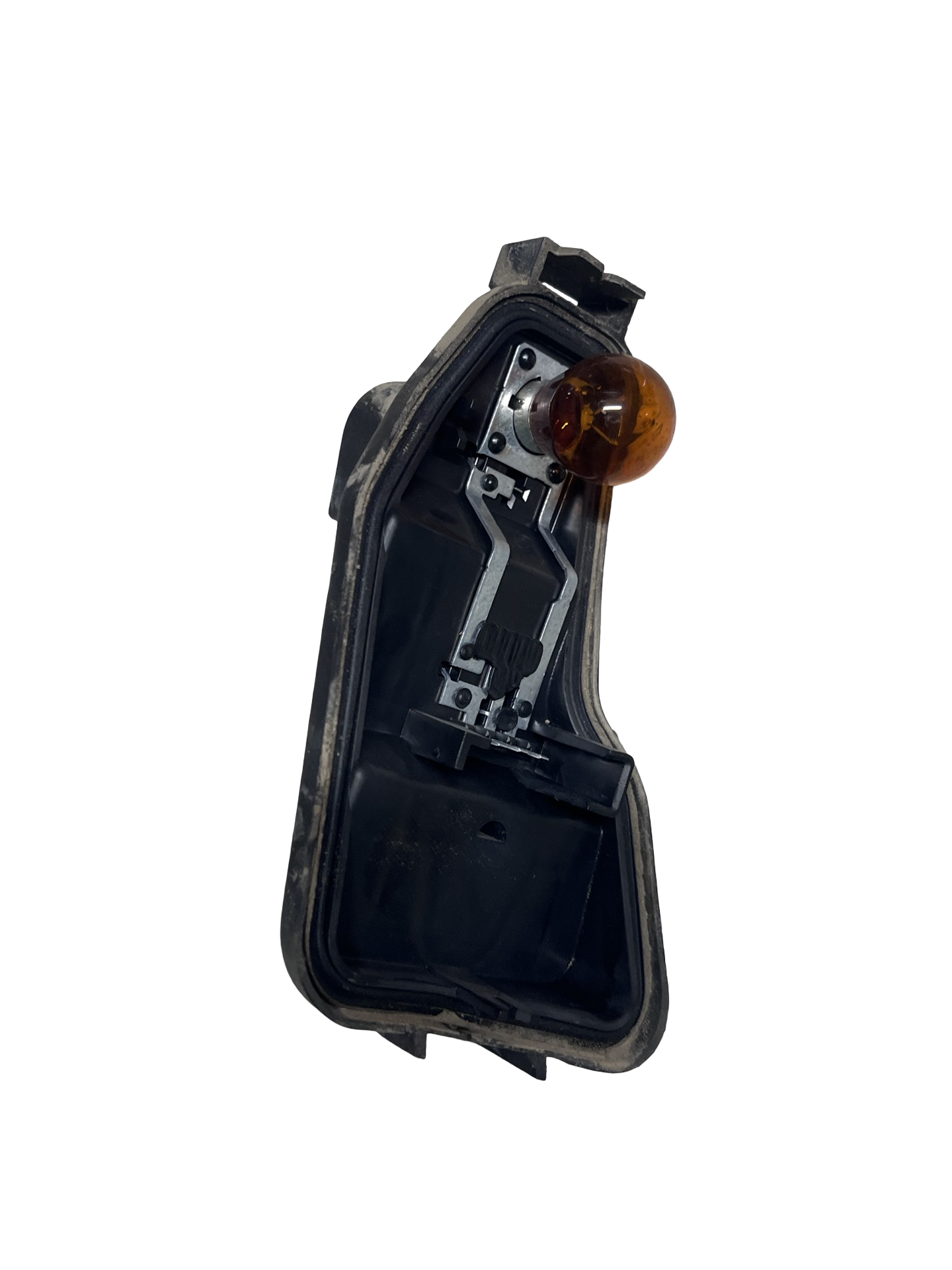 Soclu Stop stânga spate Nissan Qashqai Facelift 2007–2014 - cod: 89503174