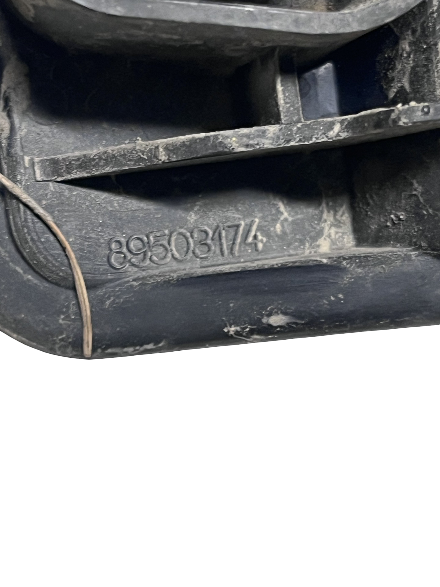 Soclu Stop stânga spate Nissan Qashqai Facelift 2007–2014 - cod: 89503174 – foto 3