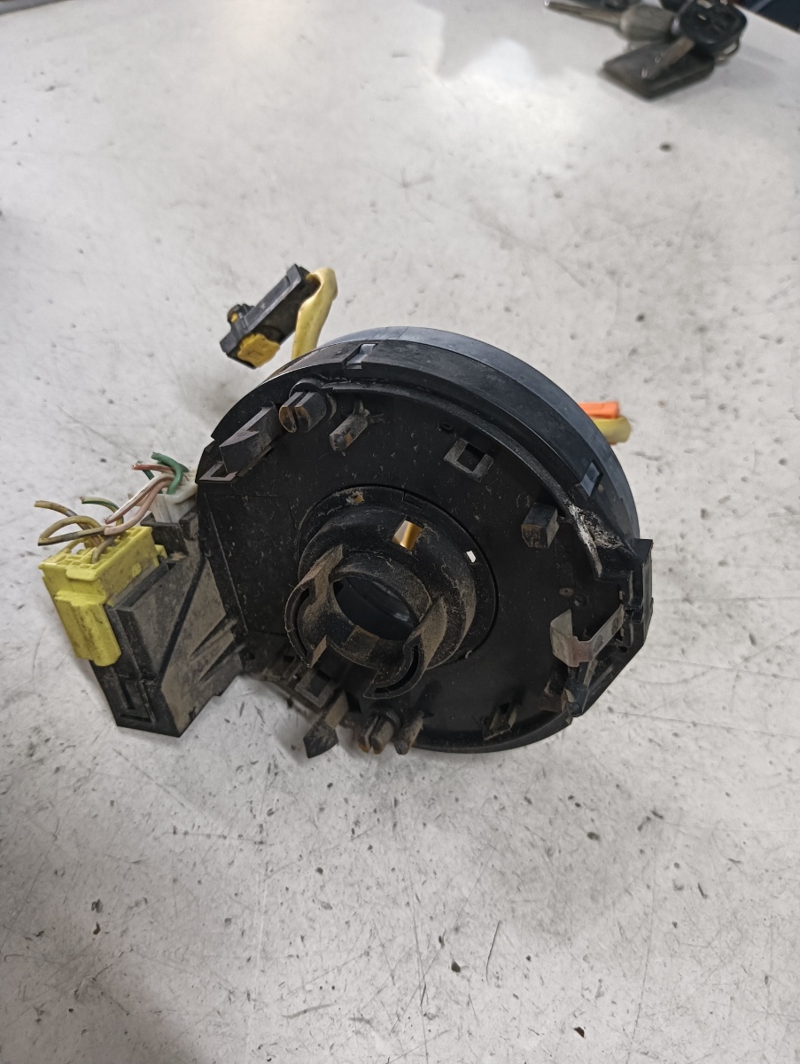 Spirala airbag / spirala volan TOYOTA AVENSIS (_T25_) [ 2003 - 2008 ] OEM 1wg3858c – foto 2