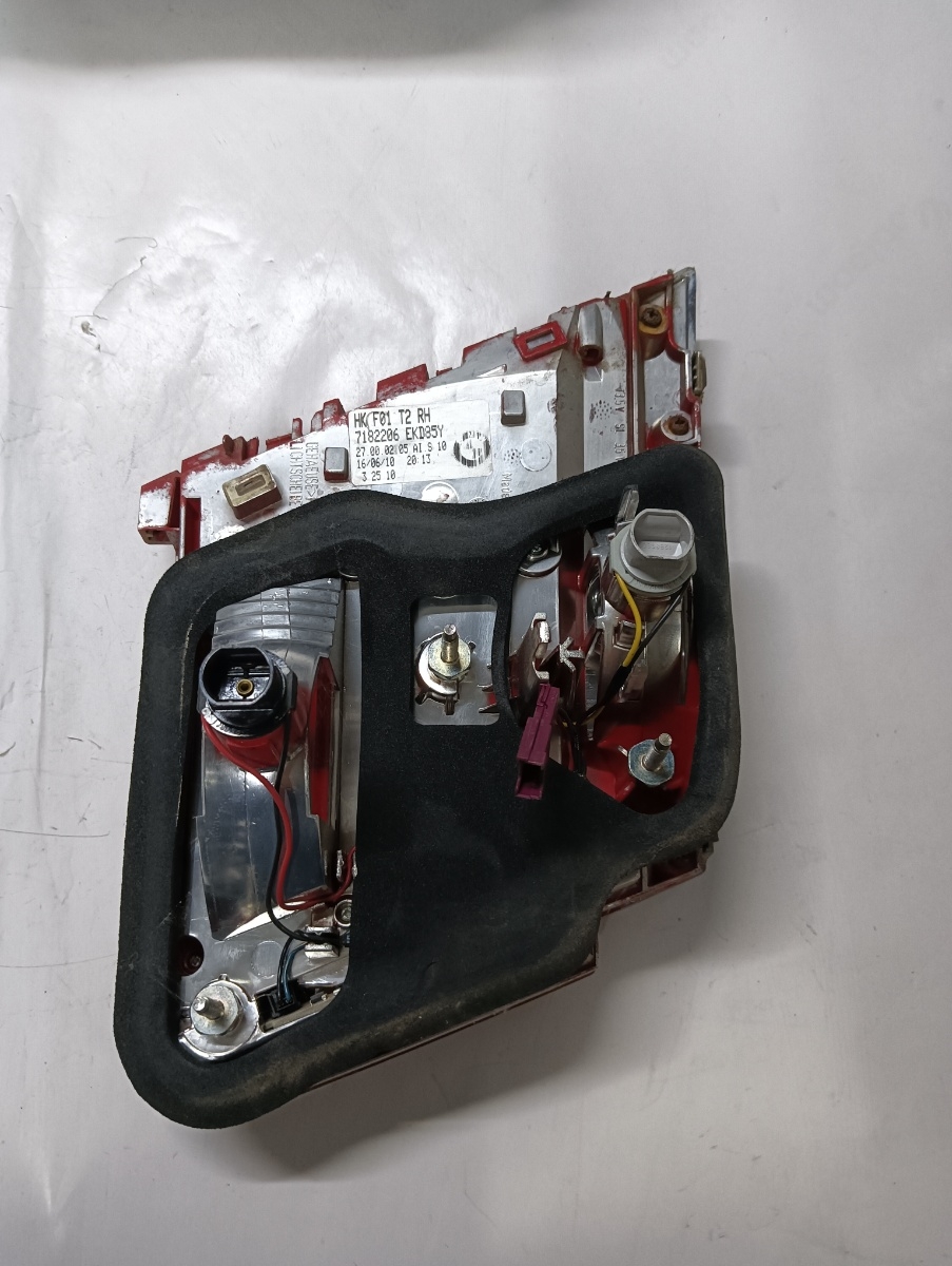 Stop dreapta spate BMW 7 V F01, F02, F03, F04 2008 - 2015 7182206 – foto 2