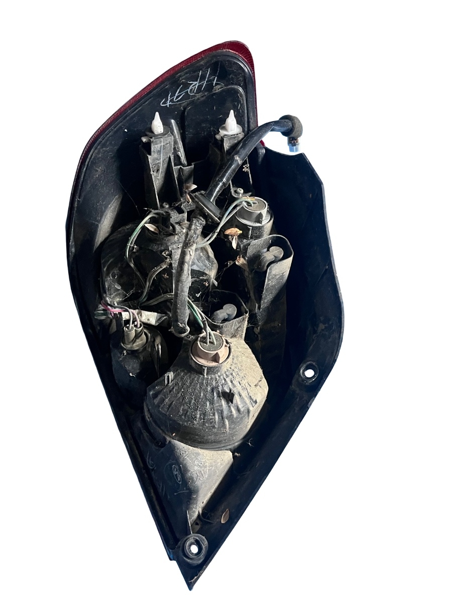 Stop dreapta spate MITSUBISHI OUTLANDER I CU_W 2001 - 2008 – foto 2