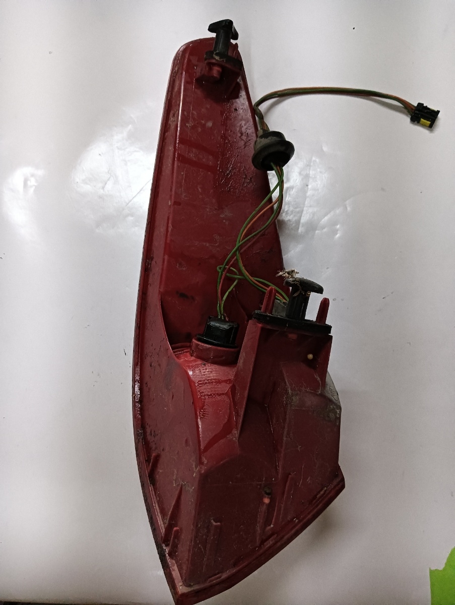 Stop dreapta spate PEUGEOT 607 9D, 9U 2000 - > – foto 2