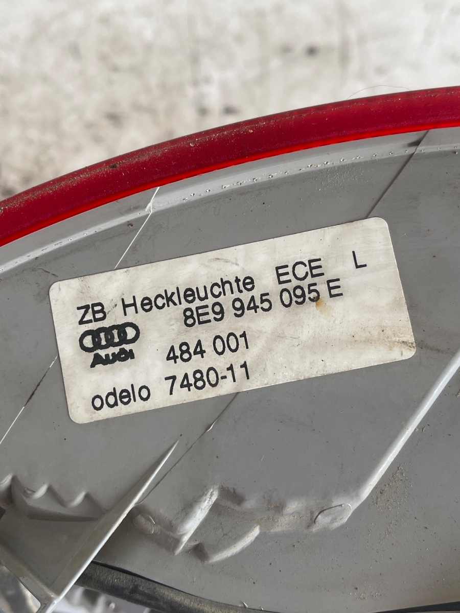 Stop stanga spate BREAK AUDI A4 III 8EC, B7 2004 - 2008 8E9945095E – foto 4