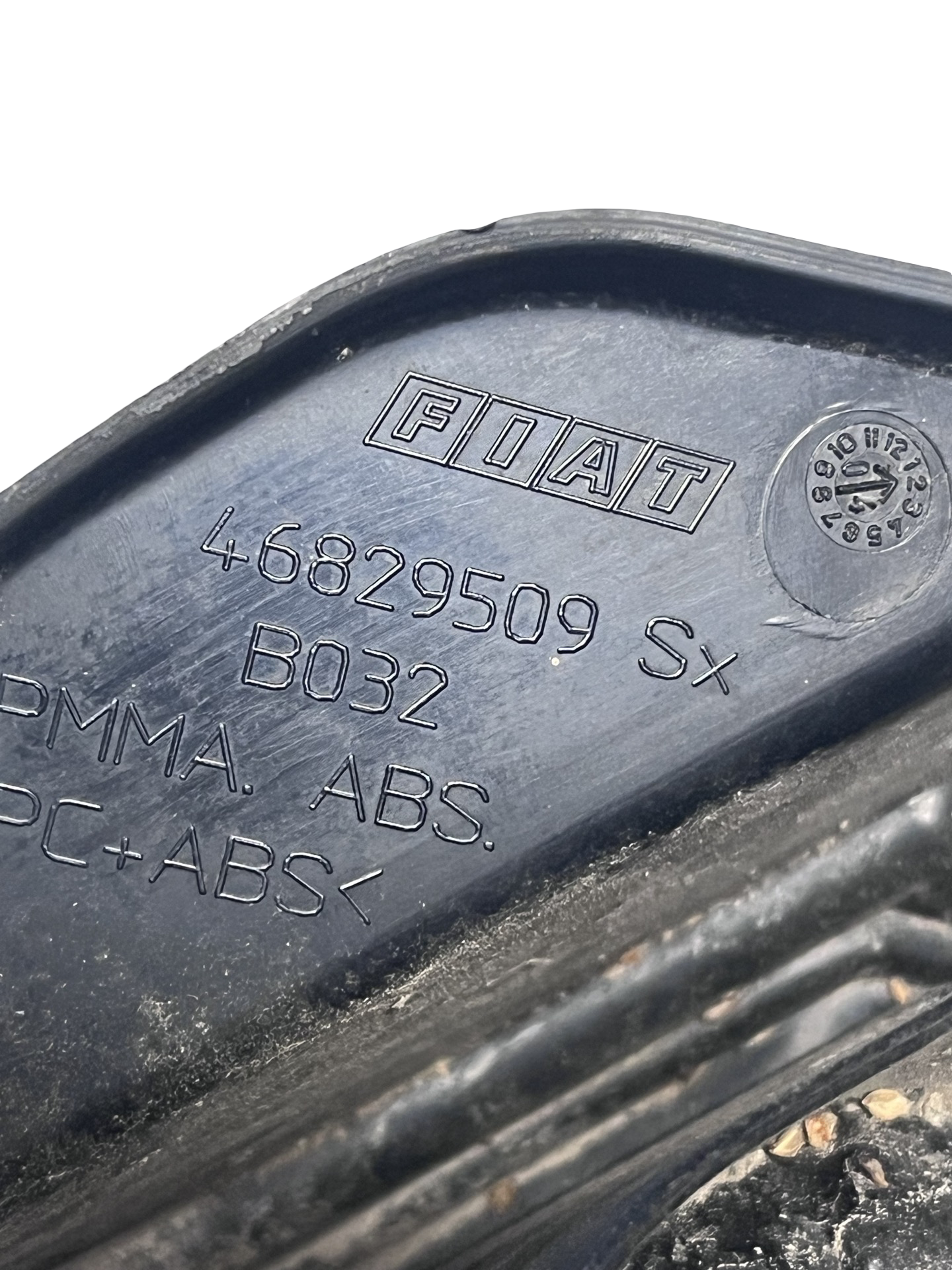Stop stânga spate Fiat Idea 2003–2011 - cod: 46829509 – foto 4