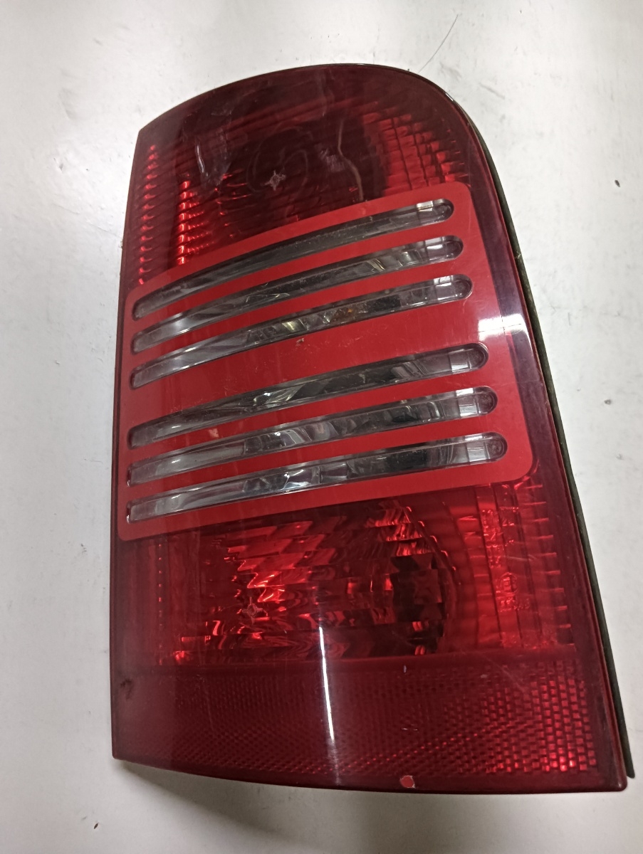 Stopuri dreapta spate SKODA OCTAVIA 1U2 1996 - 2010 – foto 2