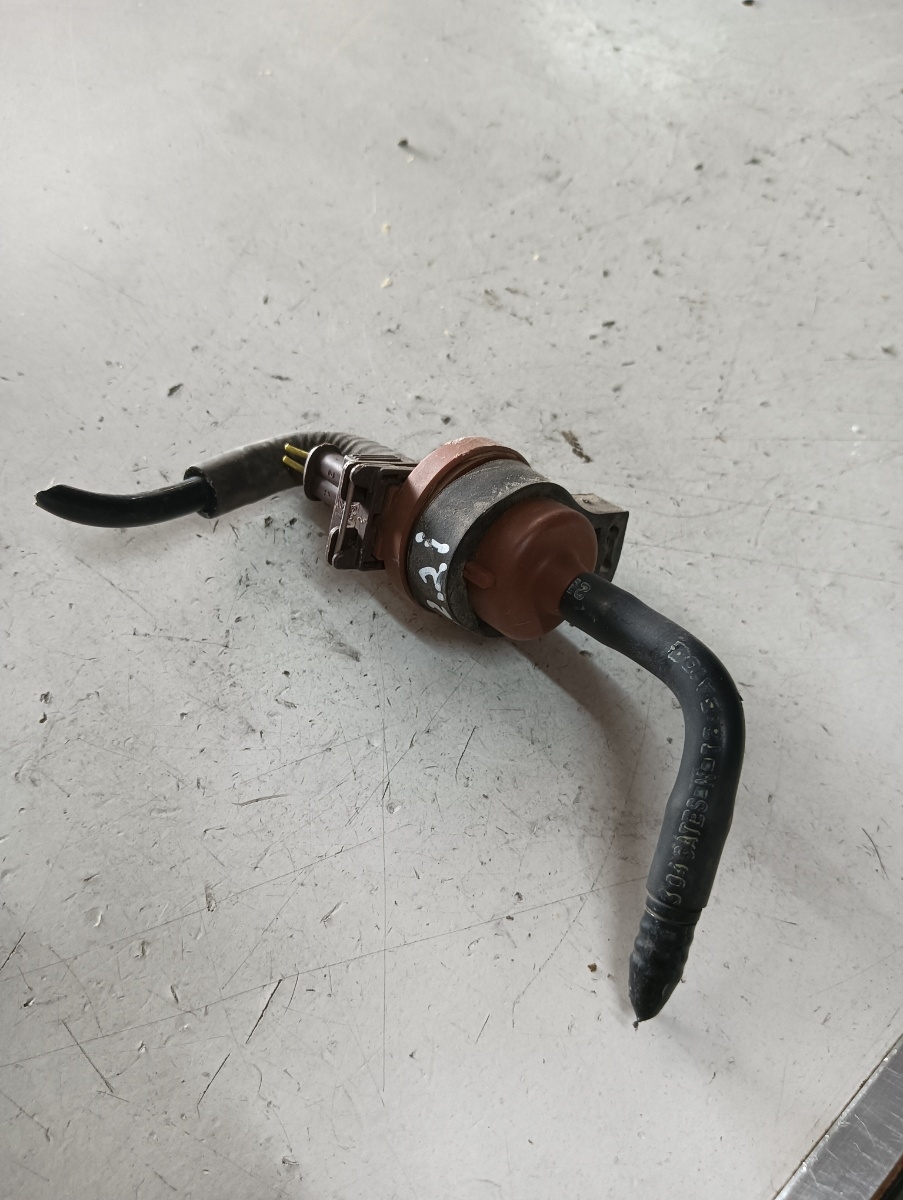 Supapa presiune PEUGEOT 407 (6D_) [ 2004 - > ] – foto 2