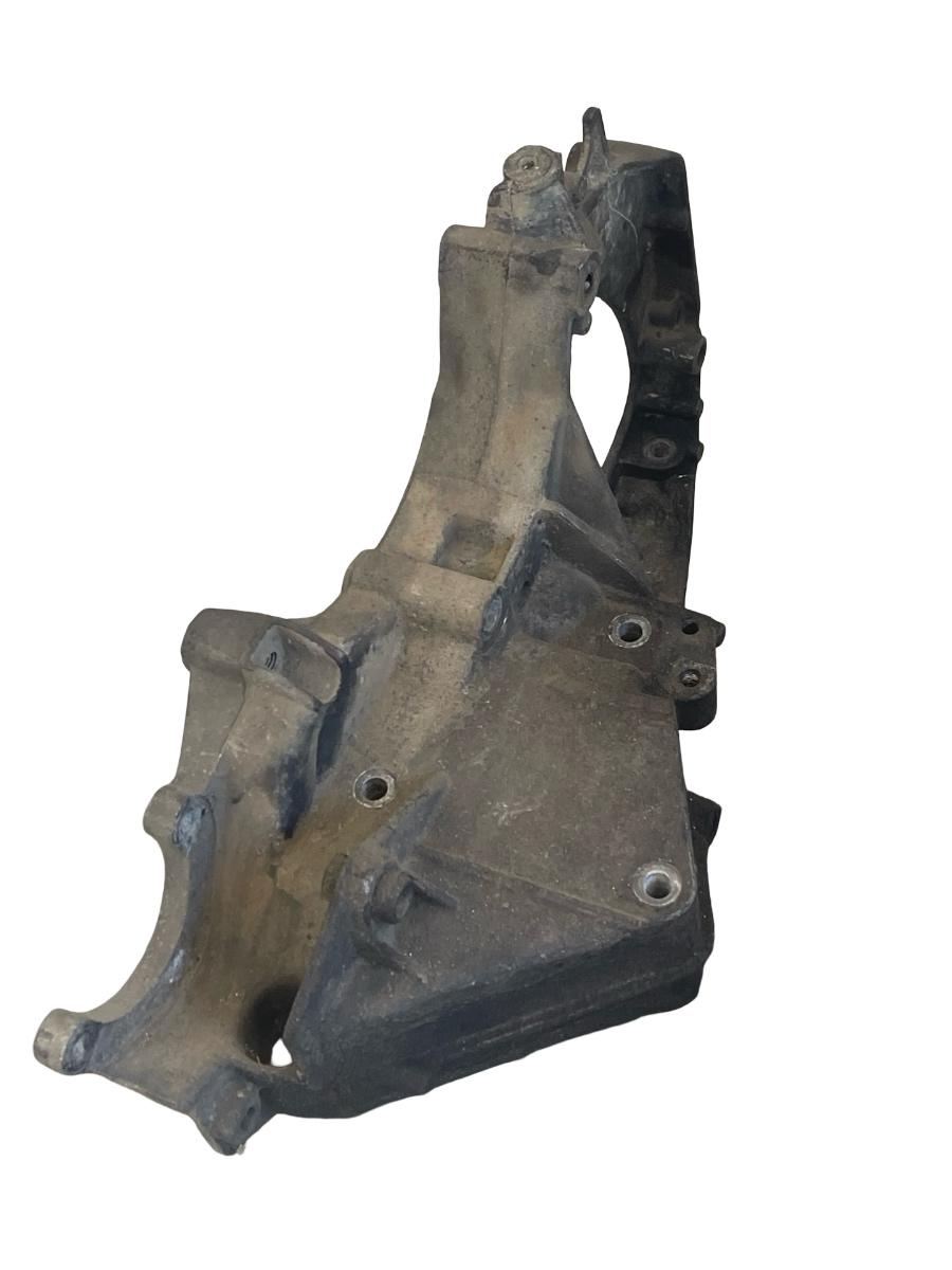 Suport accesorii RENAULT MASTER II Box FD 1998 -> 2.5DCI 8200457445 – foto 3
