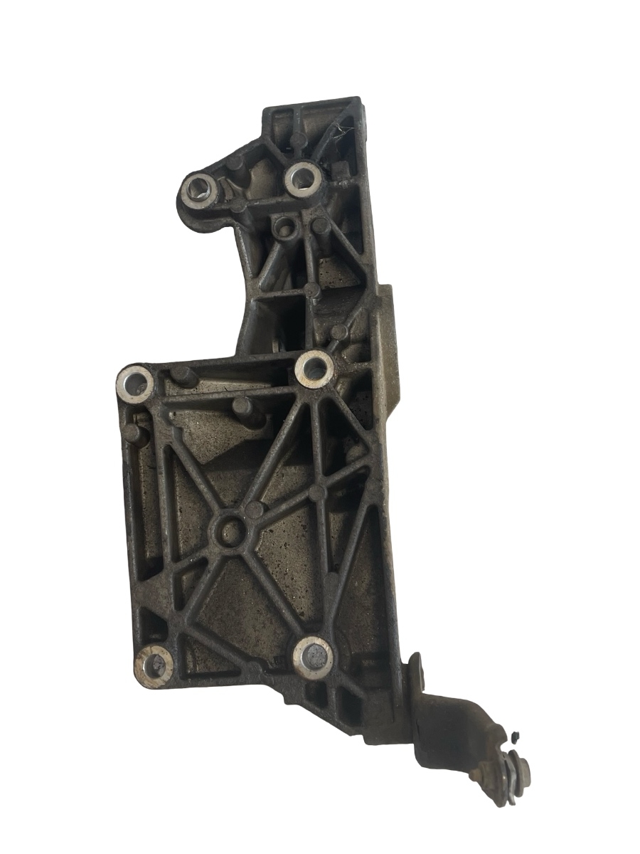 Suport accesorii SKODA ROOMSTER 5J 2006 - 2015 1.9 TDI BSW 038903143AG – foto 3