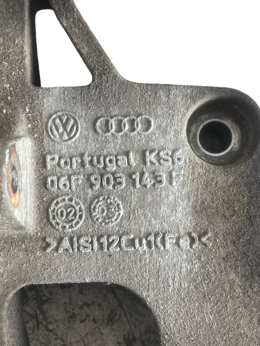 Suport accesorii VOLKSWAGEN GOLF V 1K1 2003 - 2009 1.6 BGU 06F903143F – foto 2