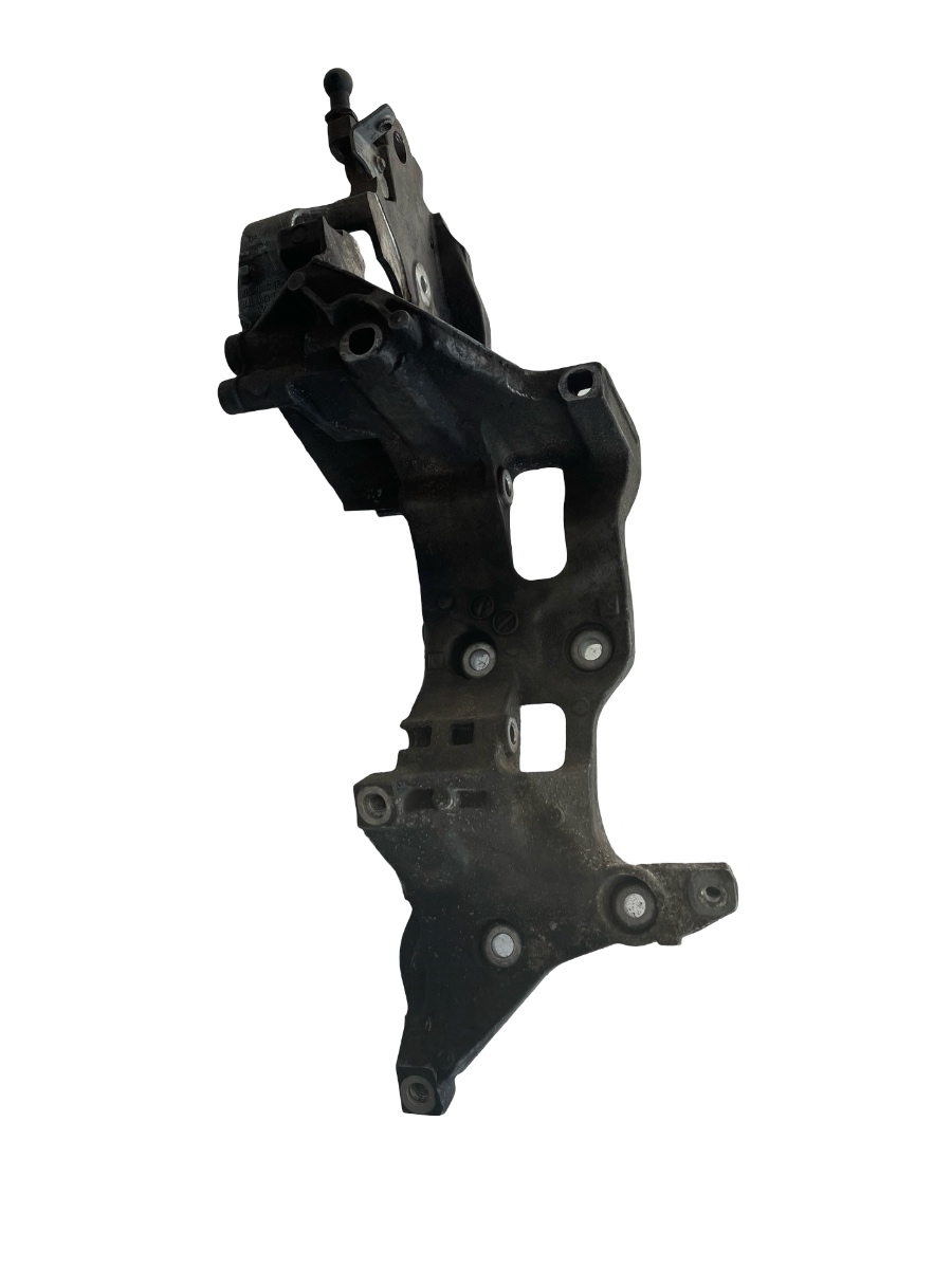 Suport accesorii VOLKSWAGEN PASSAT B8 2.0TDI 04L903143D – foto 2