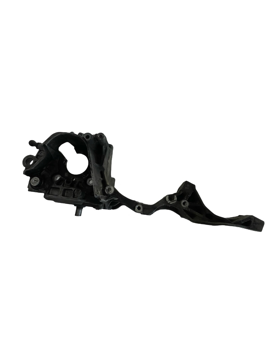 Suport accesorii VOLKSWAGEN PASSAT B8 2.0TDI 04L903143D – foto 3