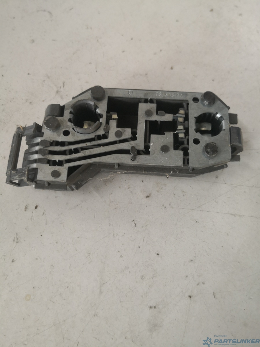 Suport bec stop SEAT CORDOBA (6K1, 6K2) [ 1993 - 2002 ] OEM 96163600 – foto 2