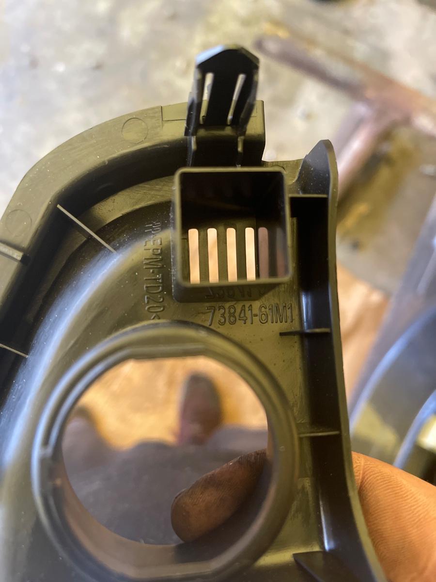Suport buton pornire motor SUZUKI SX4 S-Cross JY 2023 -> 73841-61M1 – foto 3