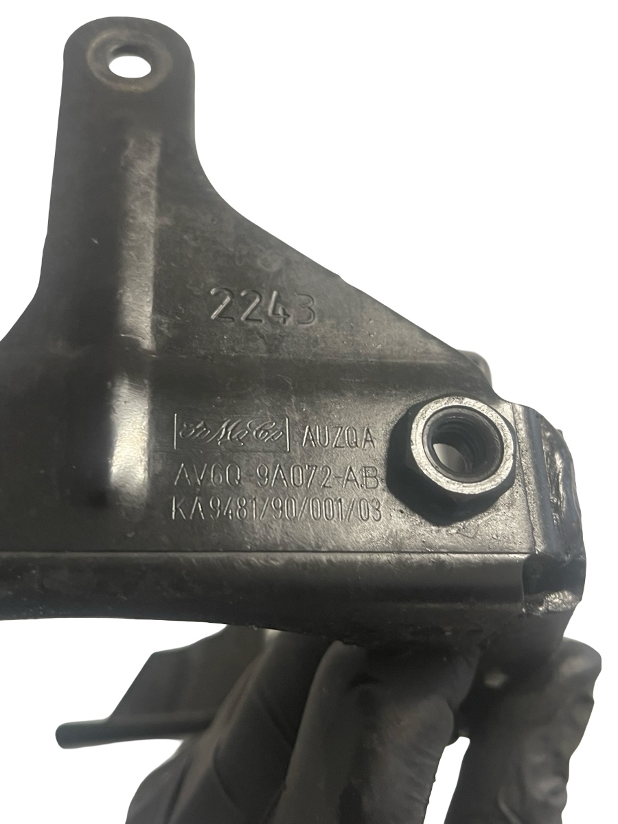 Suport carcasa filtru combustibil VOLVO V40 Hatchback 525, 526 2012 - > 1.6 D2 D 4162 T AV6Q-9A072-AB – foto 3