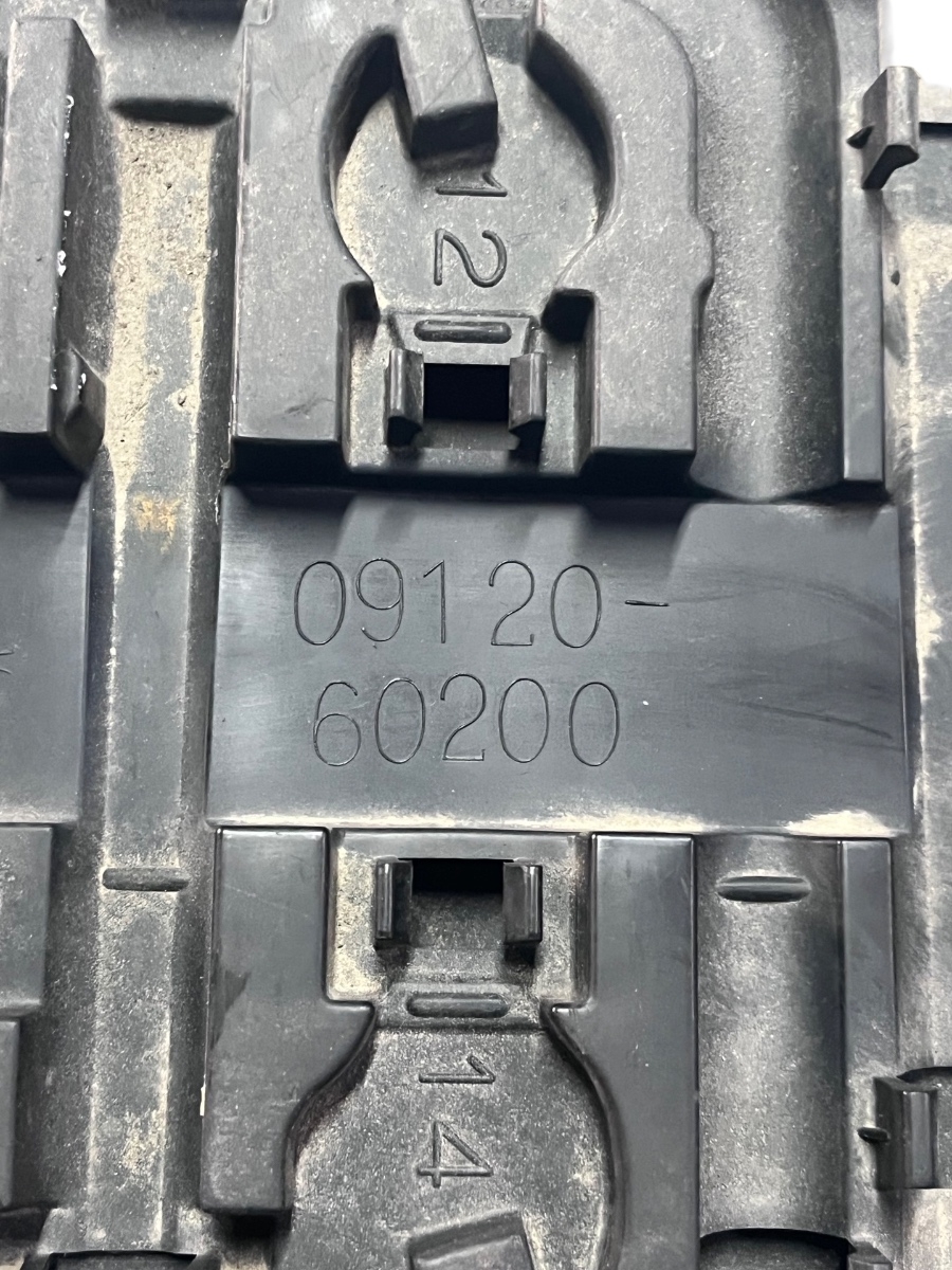 Suport cheie roata TOYOTA HILUX VII Pickup _N1_, _N2_, _N3_ 2004 - > 0912060200 – foto 2