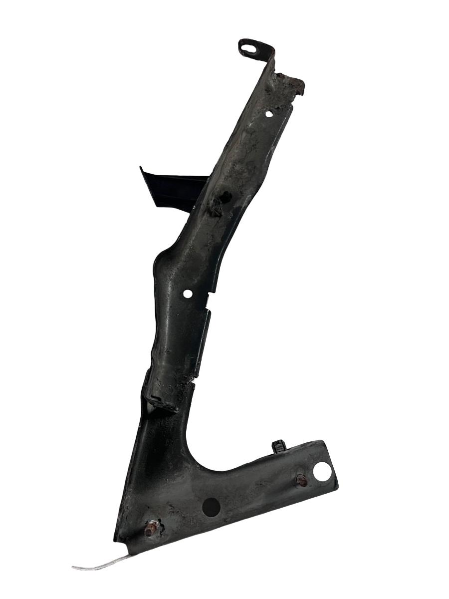 Suport de fixare aripa stanga fata AUDI A5/S5 8T3 Coupe 2007 - 2017 8T0821135 – foto 3