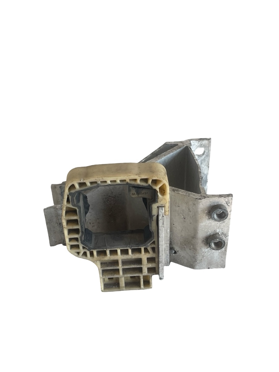 Suport dreapta fata BMW 5 G30, F90 2016 - > 2.0 B47 D20 B – foto 2