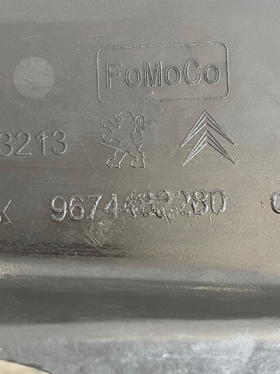 Suport galerie de admisie PEUGEOT 508 8D_ 2010 - > 2.0 HDi RHH (DW10CTED4) 9674482280 – foto 2