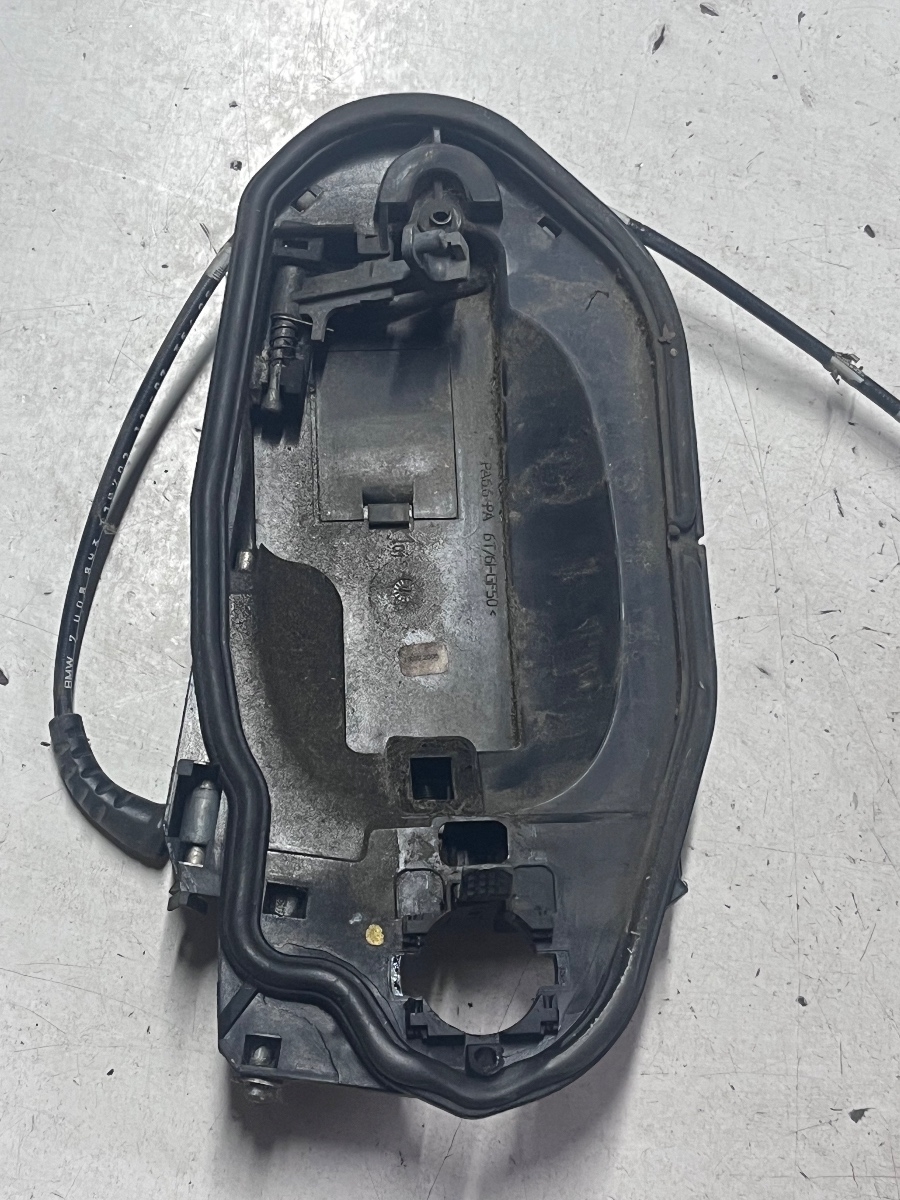 Suport maner + inchidere centralizata dreapta fata  BMW 6 (M6) E63 UK 2004 - 2010  Cabrio  15771410RH – foto 5