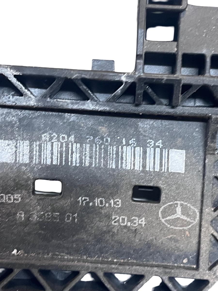 Suport maner portiera dreapta fata MERCEDES-BENZ E-CLASS W212 2013 FL -> A2047601634 – foto 2