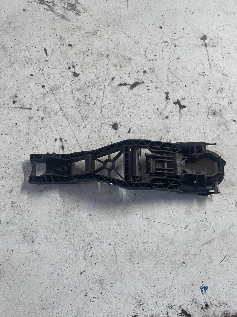 Suport maner portiera dreapta spate SKODA FABIA Combi 6Y5 2000 - 2007 FA 6Y0837885 – foto 3