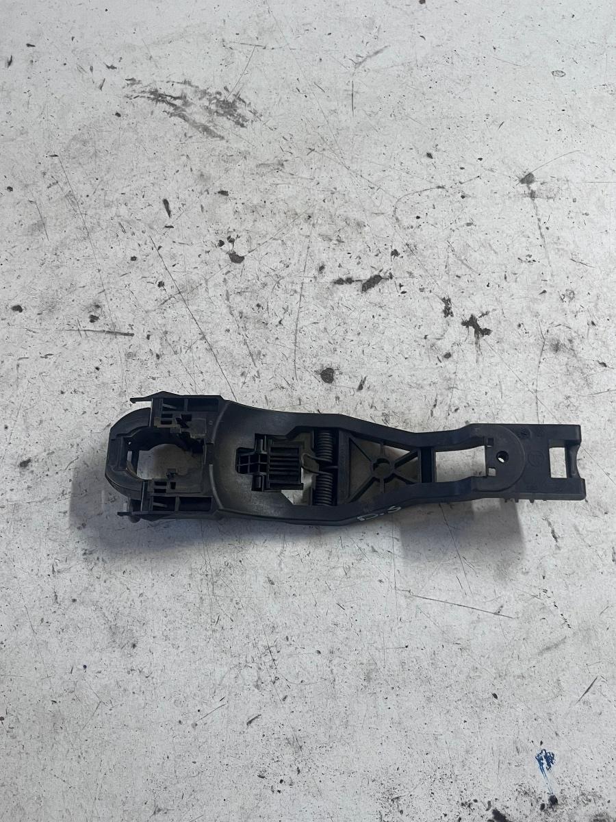 Suport maner portiera dreapta spate SKODA FABIA Combi 6Y5 2000 - 2007 FA 6Y0837885
