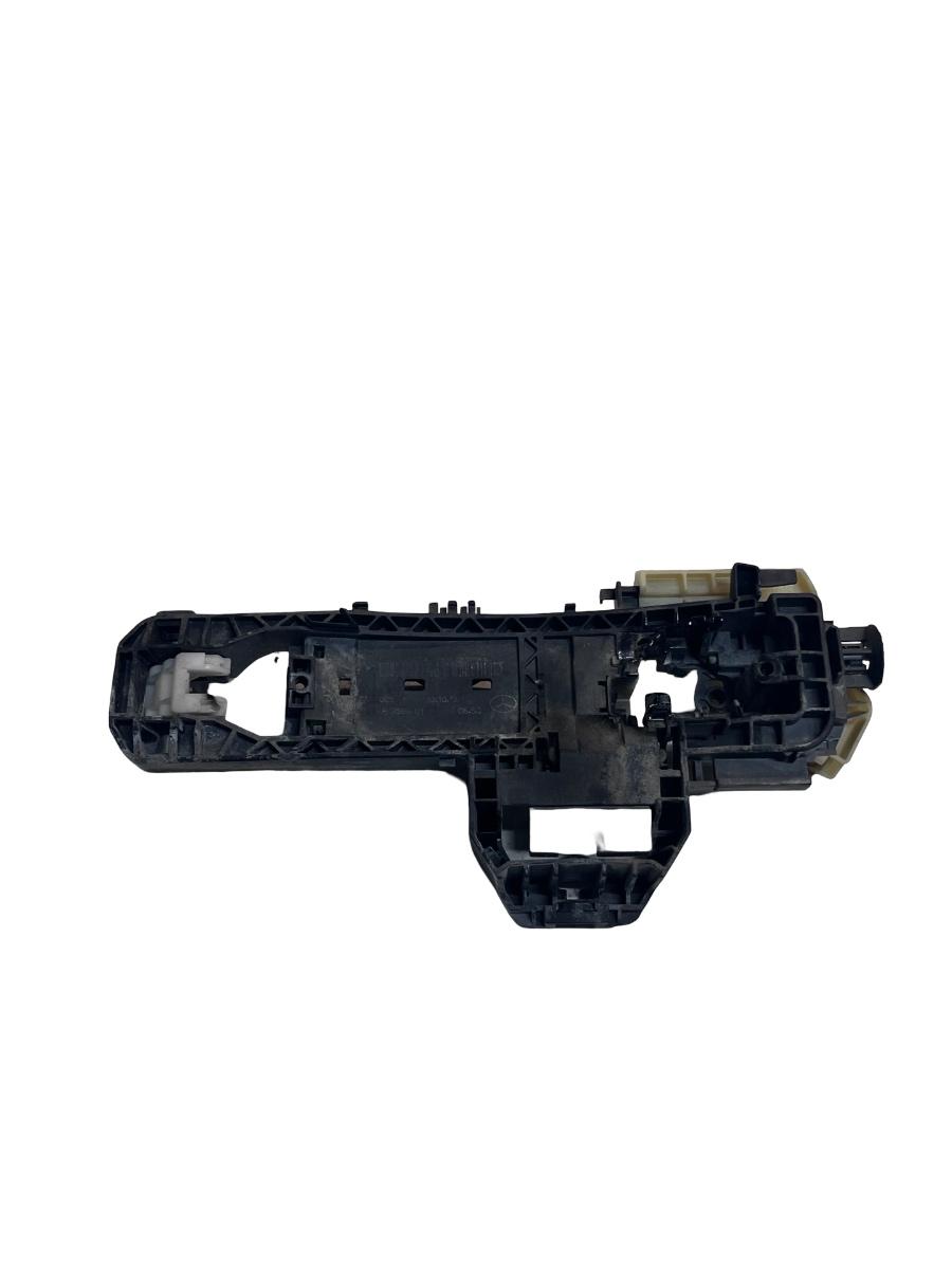 Suport maner portiera stanga spate MERCEDES-BENZ E-CLASS W212 2013 FL -> – foto 2