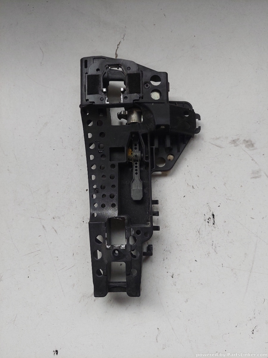 Suport maner stanga fata AUDI A8 III (4H2, 4H8, 4HC, 4HL) [ 2009 - 2018 ] OEM 4h0837885