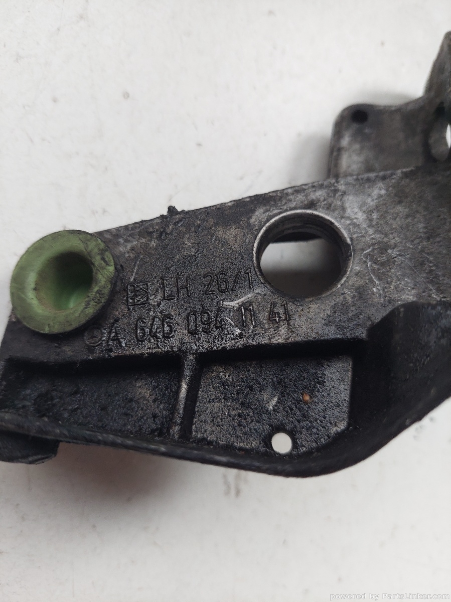 Suport motor MERCEDES-BENZ C-CLASS (W204) [ 2007 - 2014 ] OEM A6460941141 – foto 2
