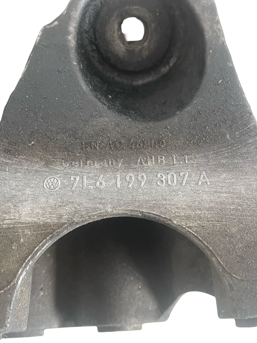 Suport motor VOLKSWAGEN TOUAREG 7LA, 7L6, 7L7 2002 - 2013 3.0 V6 TDI BKS, CATA 7L6199307A – foto 2