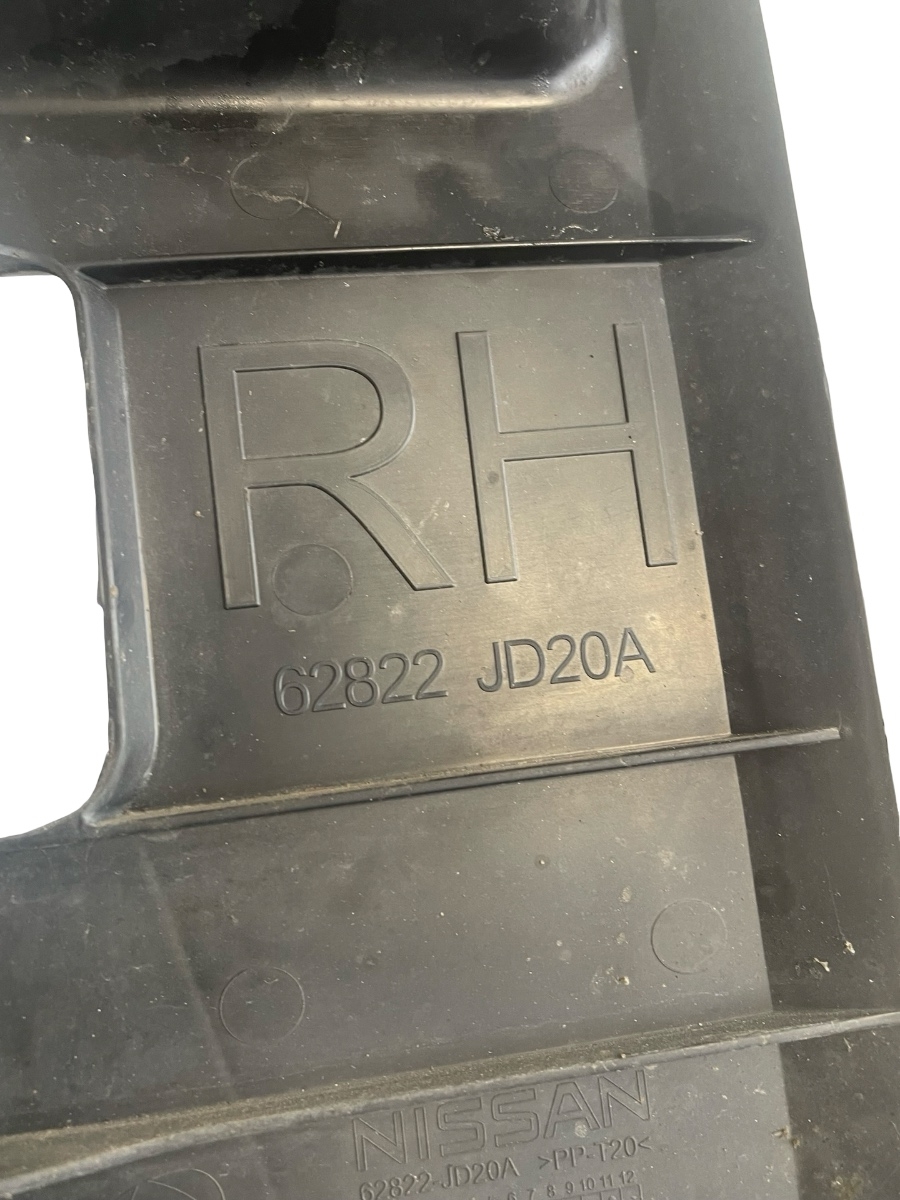 Suport/ornament radiator dreapta fata NISSAN QASHQAI / QASHQAI +2 I J10, JJ10 2006 - 2014 62822JD20A – foto 2