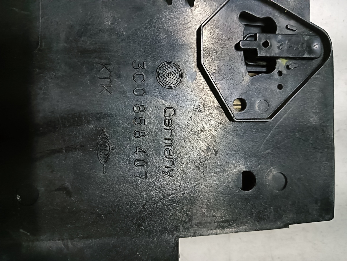 Suport pahar fata VOLKSWAGEN PASSAT 3C2 2005 - 2010 3c0858406 – foto 2