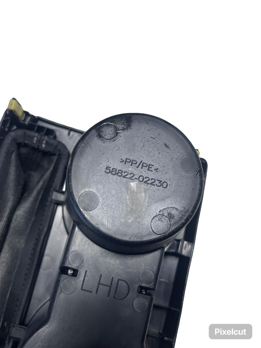 Suport pahare + manson TOYOTA AURIS ZWE18_, NZE18_, ZRE18_ 2012 -> 58822-02230 – foto 4