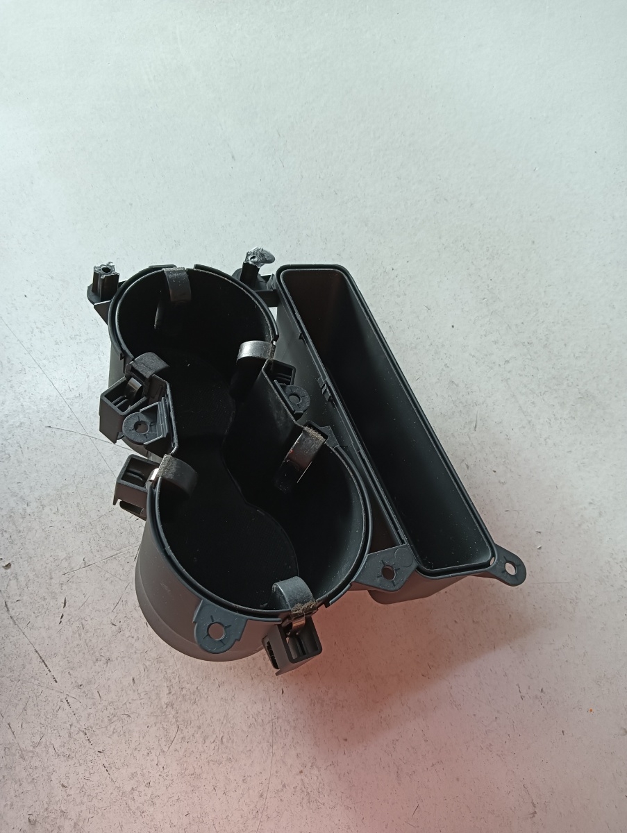 Suport pentru pahare AUDI A4 IV Avant 8K5, B8 2007 - 2015 – foto 2