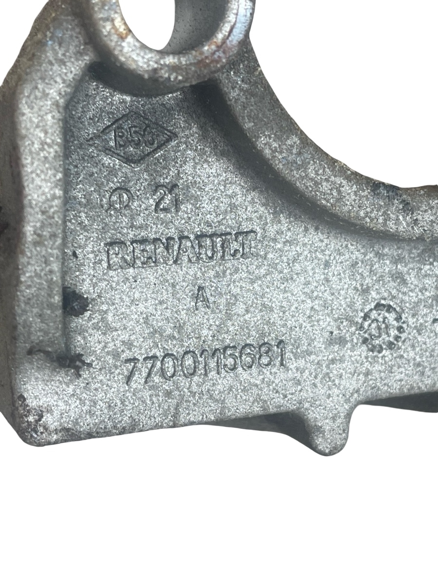 Suport pompa servodirectie RENAULT SCENIC I JA0/1_, FA0_ 1999 - 2003 1.9 dCi F9Q 732, F9Q 733 7700115681 – foto 2