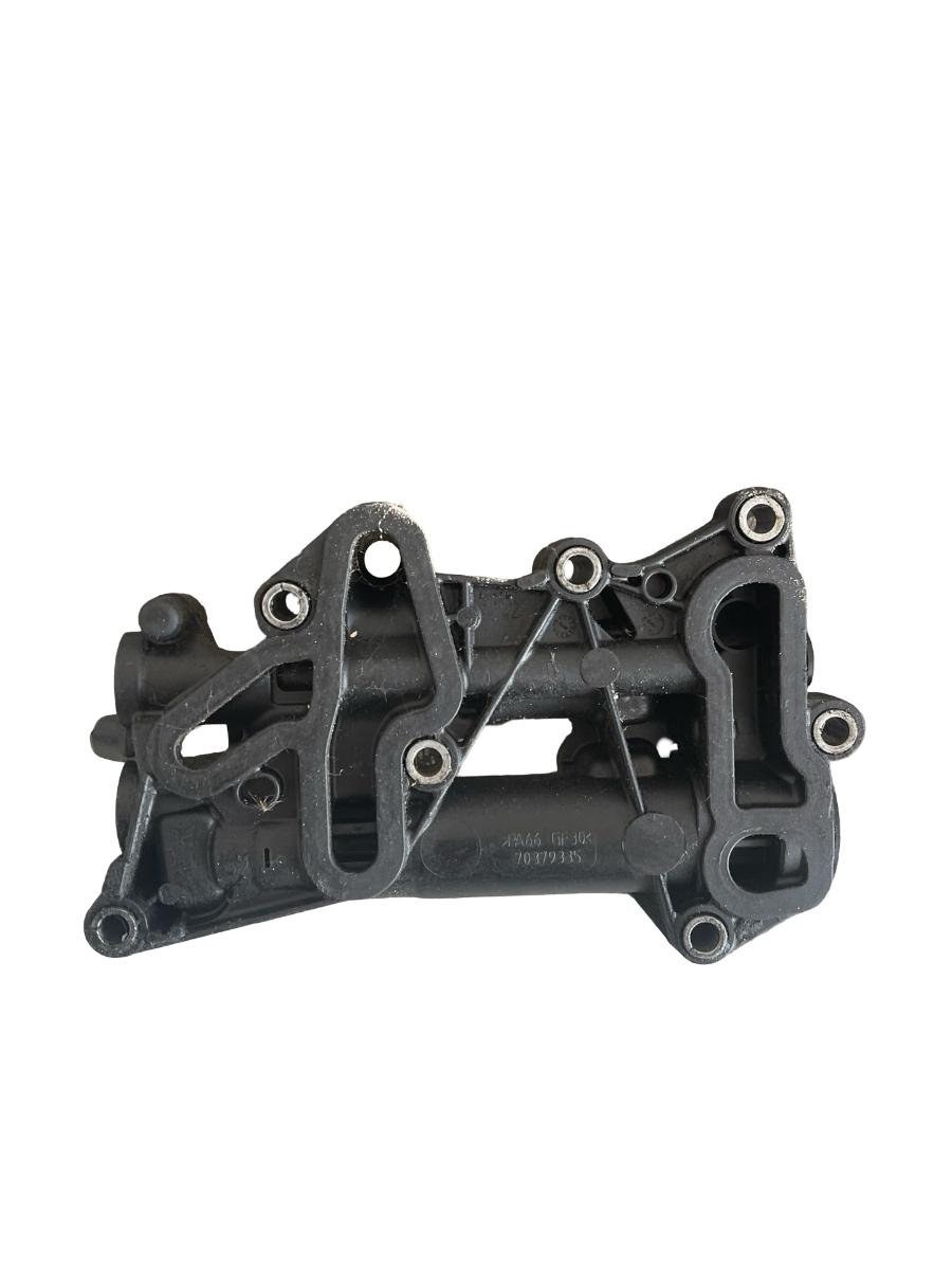 Suport racitor ulei BMW X5 III F15, F85 2012 - 2018 3.0d 70379335 – foto 3