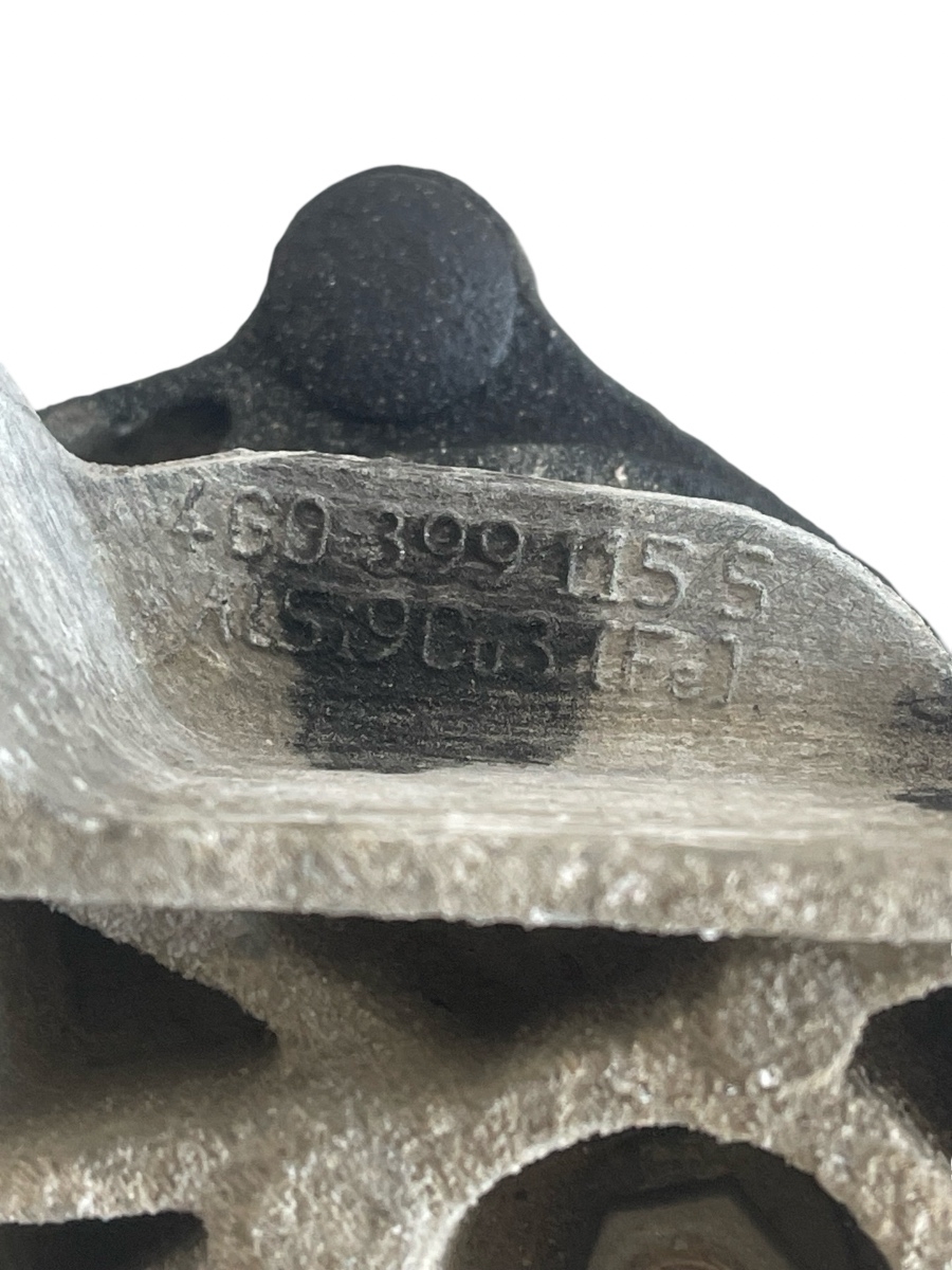 Suport tampon cutie de viteze AUDI A6/S6 IV Saloon 4G2, C7, 4GC 2010 - 2018 2.0 TDI CGL 4G0399115S – foto 3