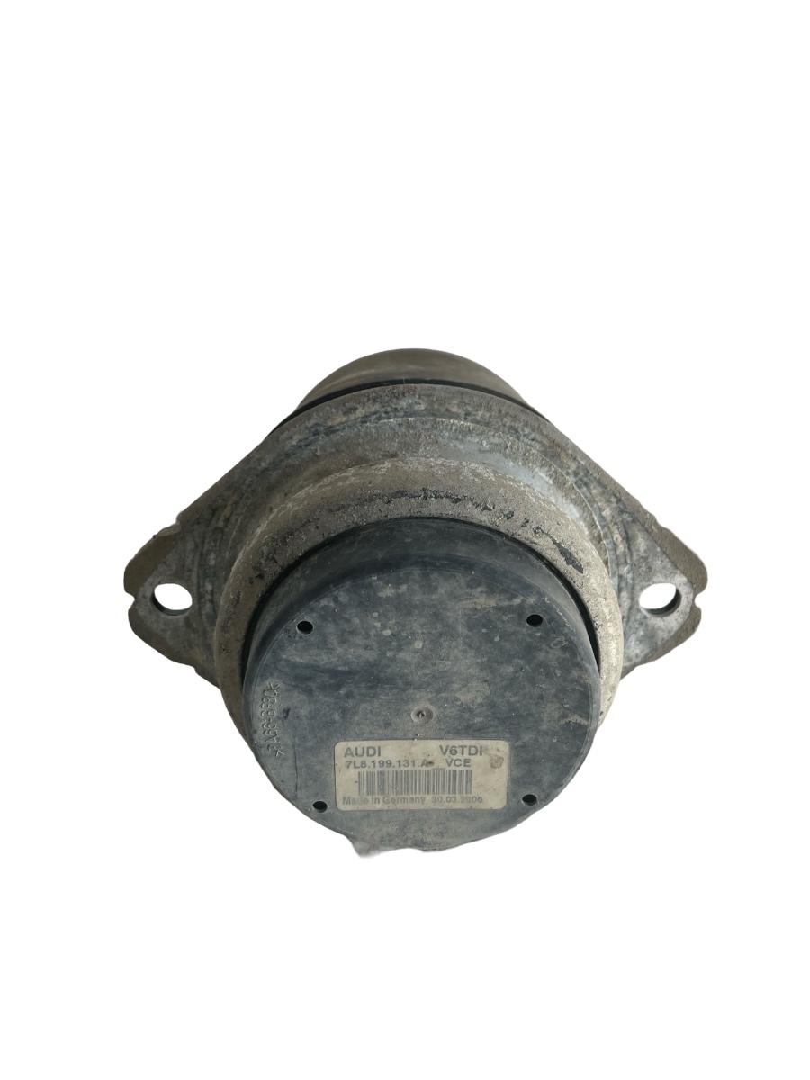 Suport tampon motor AUDI Q7 4LB 2006 - 2016 3.0 TDI quattro BUG 7L8199131A – foto 2