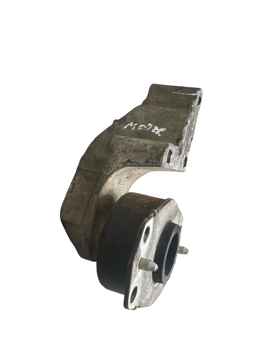 Suport tampon motor RENAULT MASTER II Box FD 1998 -> 2.5 D S8U 770 – foto 3