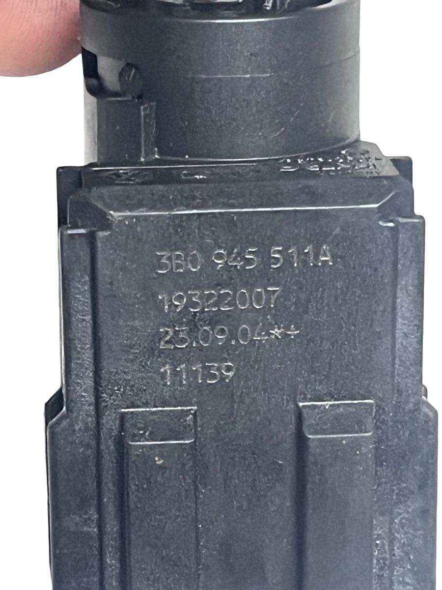 Switch pedala de frana AUDI A3 II 8P1 2003 - 2013 3B0945511A – foto 3