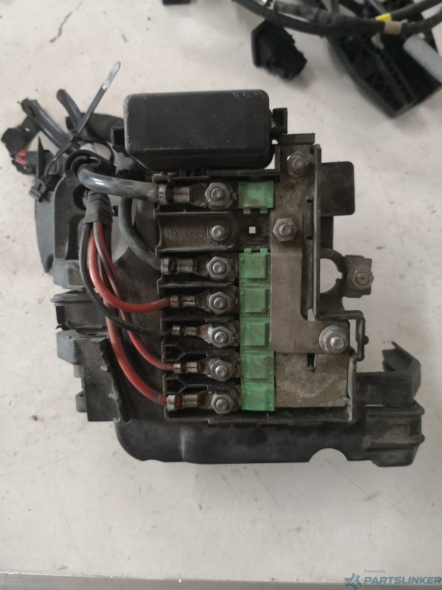 Tablou sigurante borna baterie SKODA FABIA II (542) [ 2006 - 2014 ] OEM 6r0915345e – foto 2