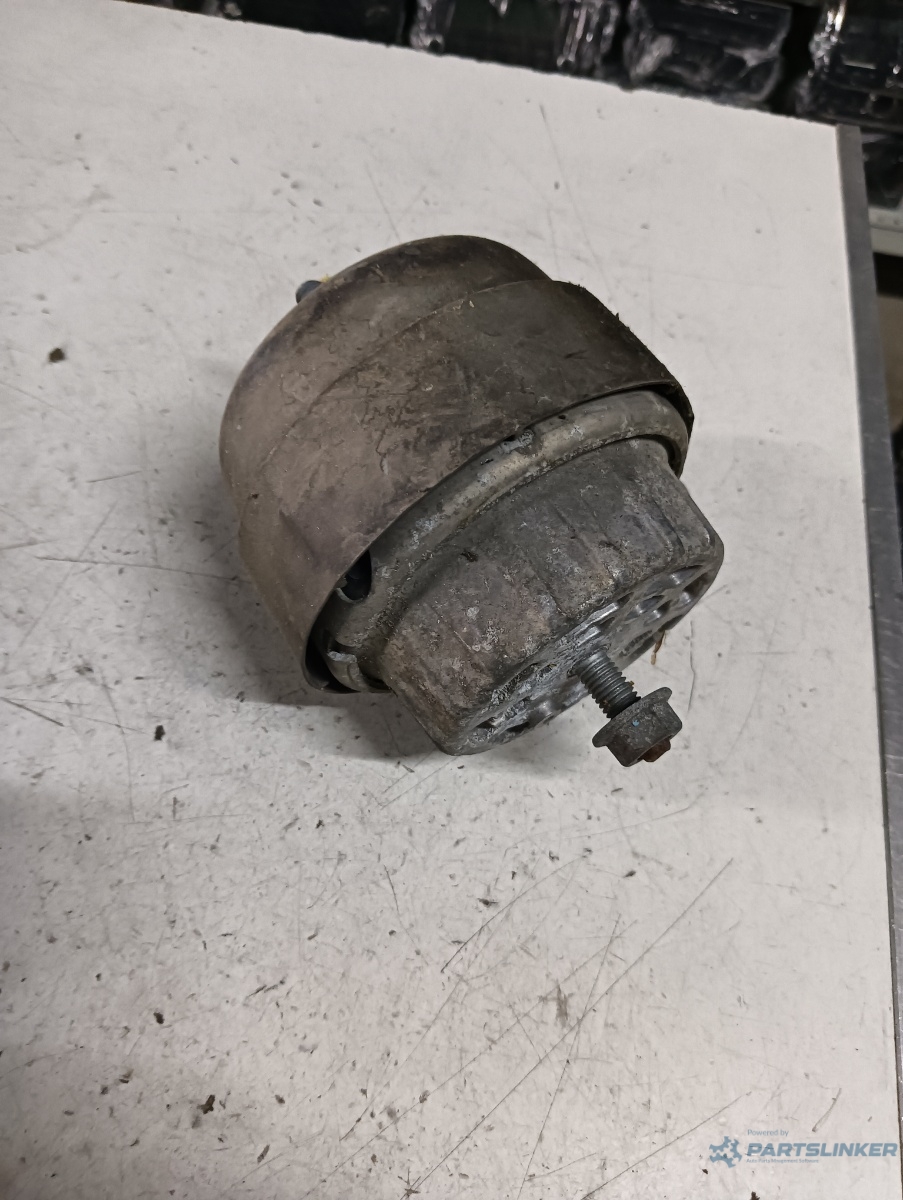 Tampon motor AUDI A6 III Avant (4F5, C6) [ 2005 - 2011 ] TDI quattro (BMK) 165KW|225HP – foto 2
