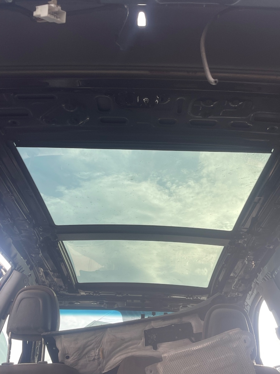 Trapa panoramic KIA SORENTO II XM 2009 - > – foto 4