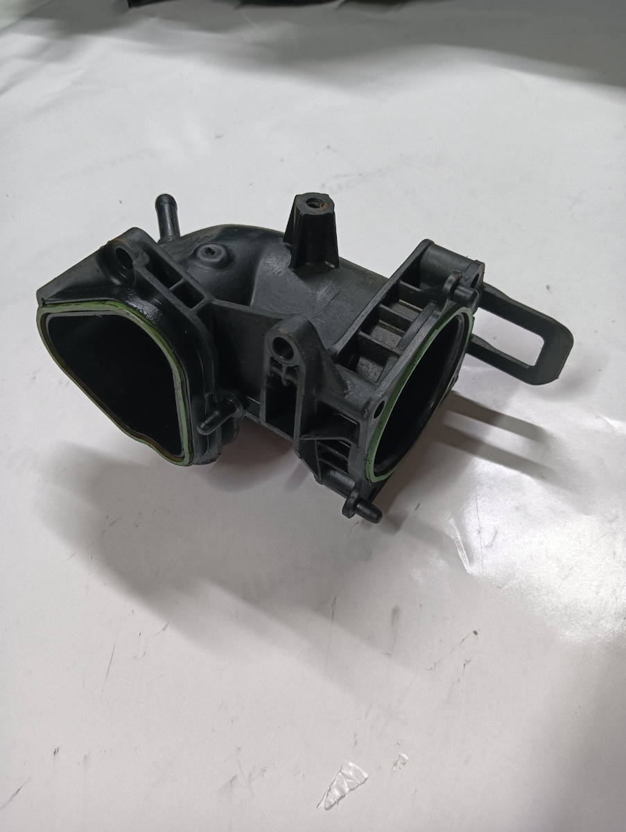 Tub galerie admisie  VOLKSWAGEN GOLF V 1K1 2003 - 2009 1.4 TSI BLG 03c129721b – foto 2