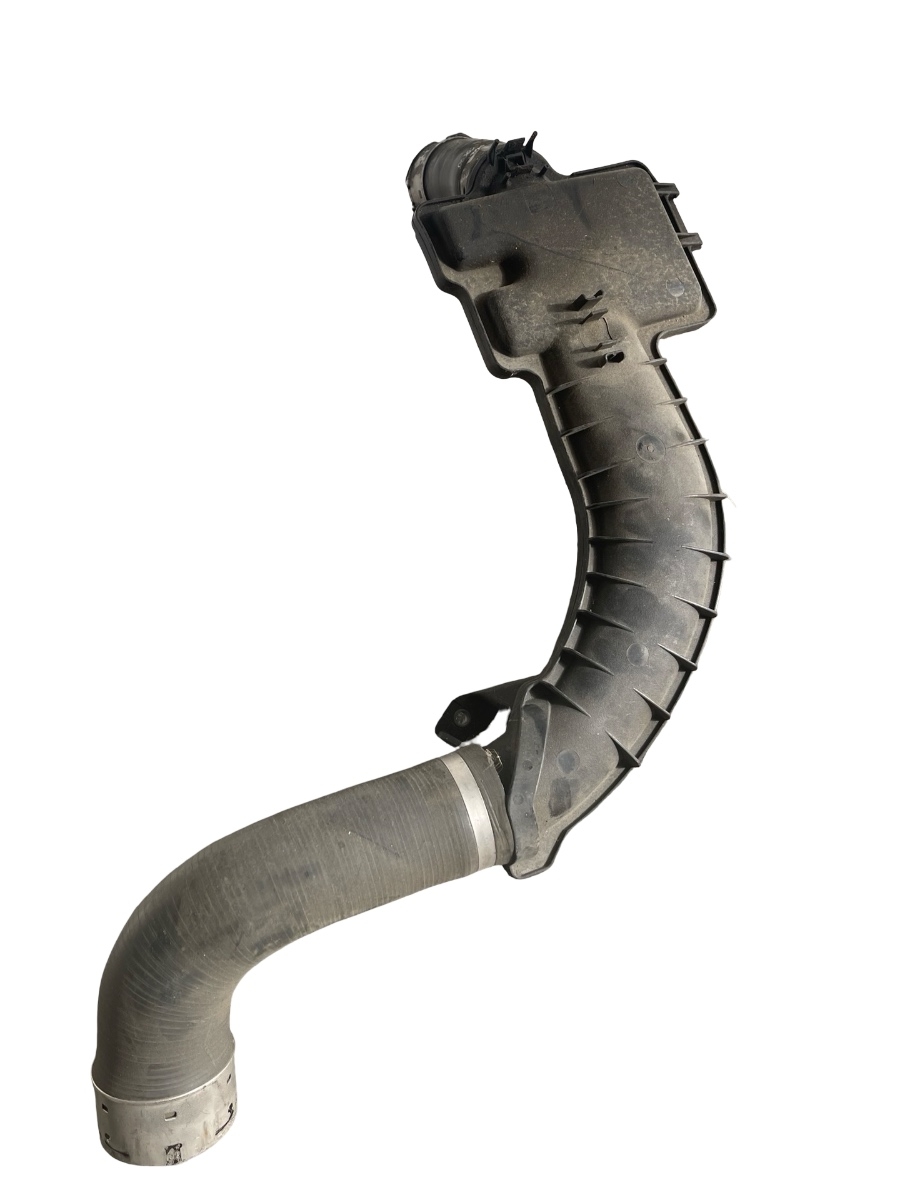 Tubulatura aer RENAULT MEGANE III Hatchback BZ0_ 2008 - > 1.4TCE H8200860017 – foto 2