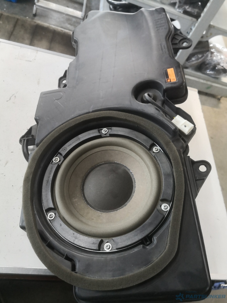 Tun bass JAGUAR XF (CC9_, X250) [ 2008 - 2015 ] Jbl OEM 8946004401a – foto 3