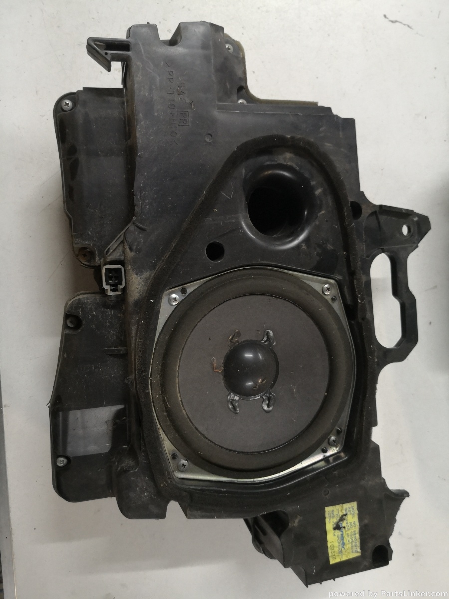 Tun bass TOYOTA LAND CRUISER J120 2004>  OEM 8615060110