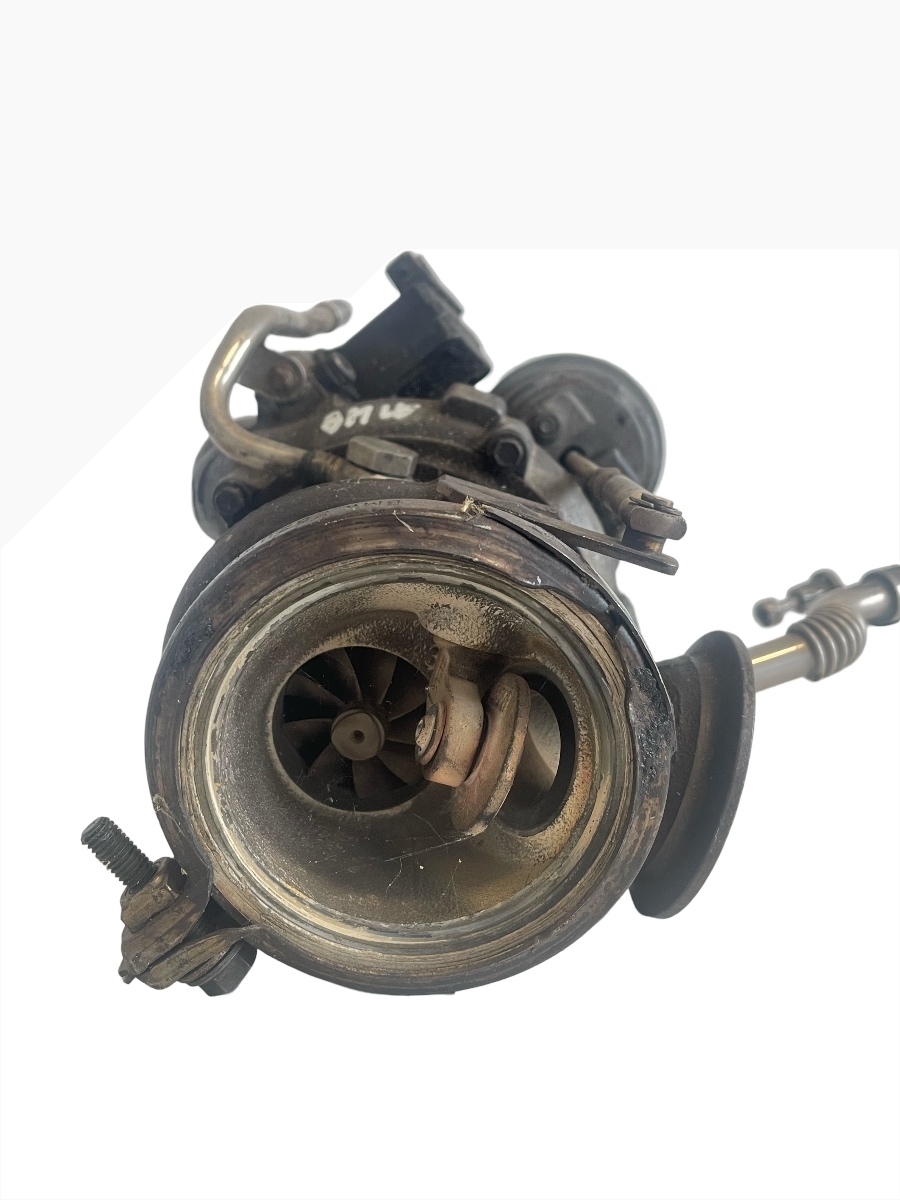 Turbina BMW 6 III Coupe F13 2010 - > 4.0 650 i xDrive N63 B40 A, BMW 6 III Convertible F12 2011 - > 4.4 650 i xDrive N63 B44 A, N63 B44 B, BMW 5 VI Touring F11 2009 - > 4.4 550 i N63 B44 A, BMW 5 VI Gran Turismo F07 2009 - 2017 4.4 550 i xDrive N63 B44 A, BMW X6 E71, E72 2007 - 2014 4.4 ActiveHybrid N63 B44 A, BMW X5 II E70 2006 - 2013 4.4 xDrive 50 i N63 B44 A, BMW 7 V F01, F02, F03, F04 2008 - 2015 4.4 ActiveHybrid 7 N63 B44 A 793647-1 7576985F04 – foto 3