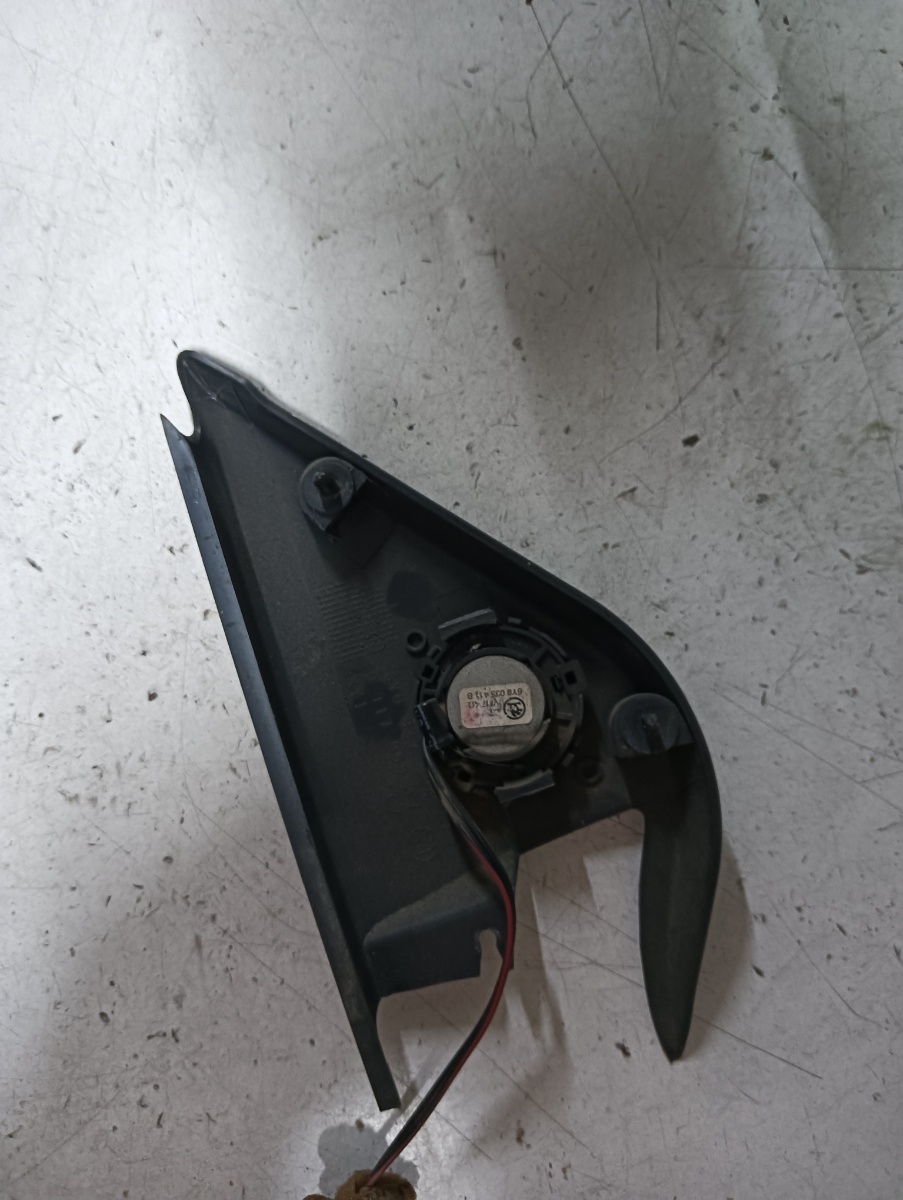 Tweeter  dreapta fata SKODA FABIA (6Y2) [ 1999 - 2008 ] – foto 2