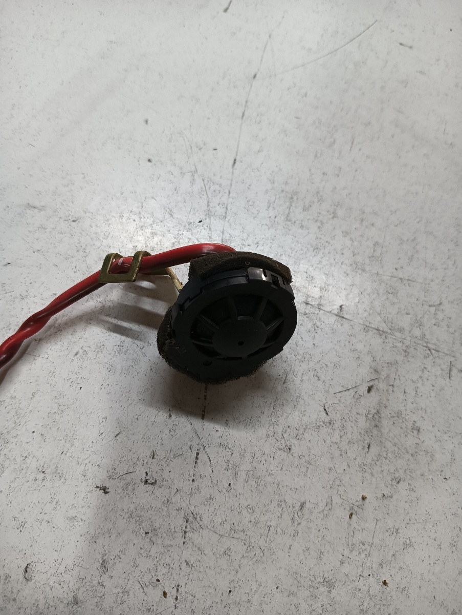 Tweeter  stanga fata TOYOTA LAND CRUISER 100 FZJ1_, UZJ1_ 1998 - 2008 – foto 2